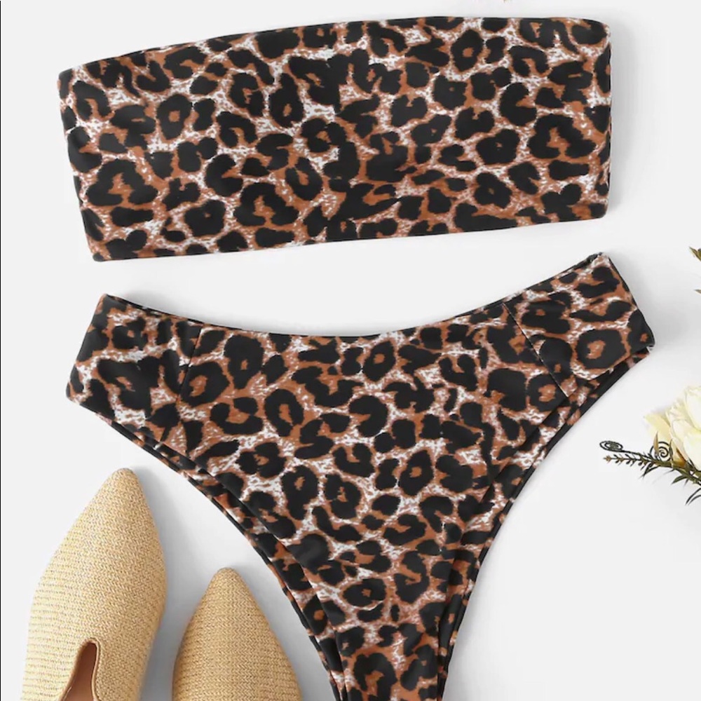 Leopard bikini